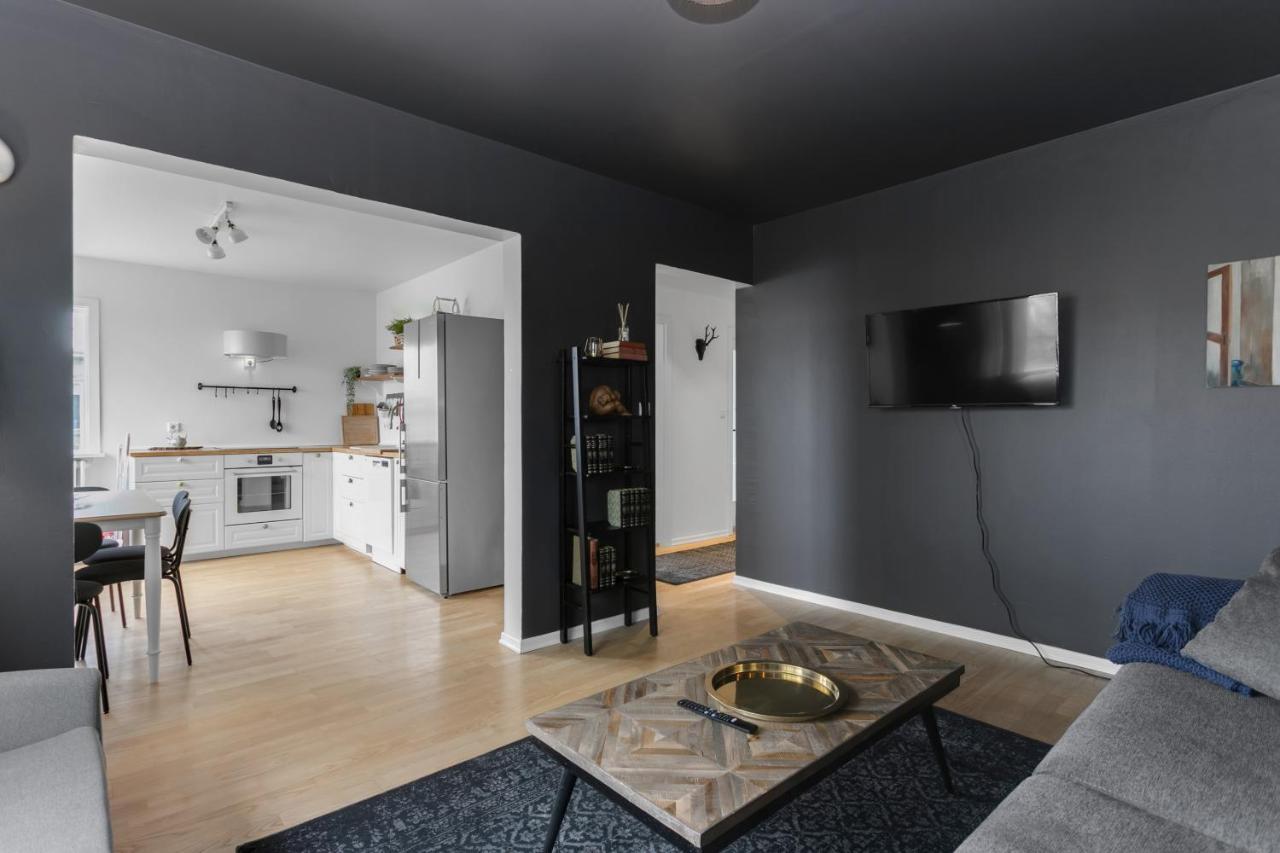Cozy 2Br Apartment เรคยาวิก ภายนอก รูปภาพ