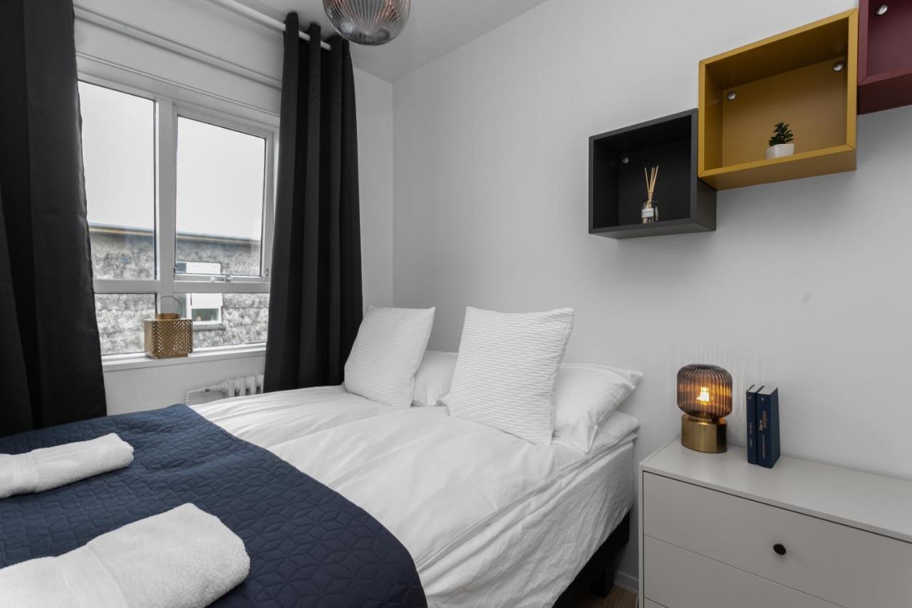 Cozy 2Br Apartment เรคยาวิก ภายนอก รูปภาพ