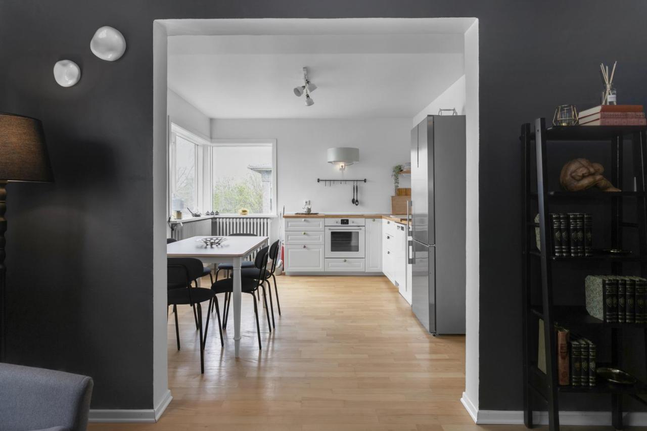 Cozy 2Br Apartment เรคยาวิก ภายนอก รูปภาพ